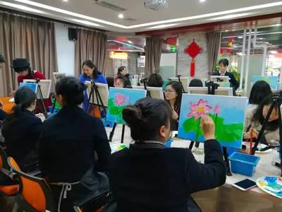 锦江区打造职工创客空间，守护上班族的“创业梦”